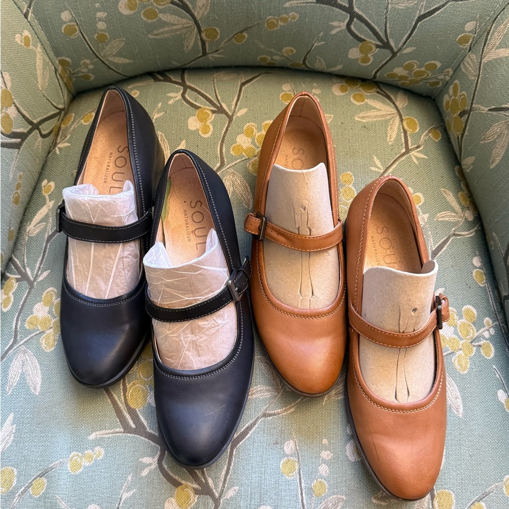 Naturalizer Soul Black & Tan Mary Jane Shoes